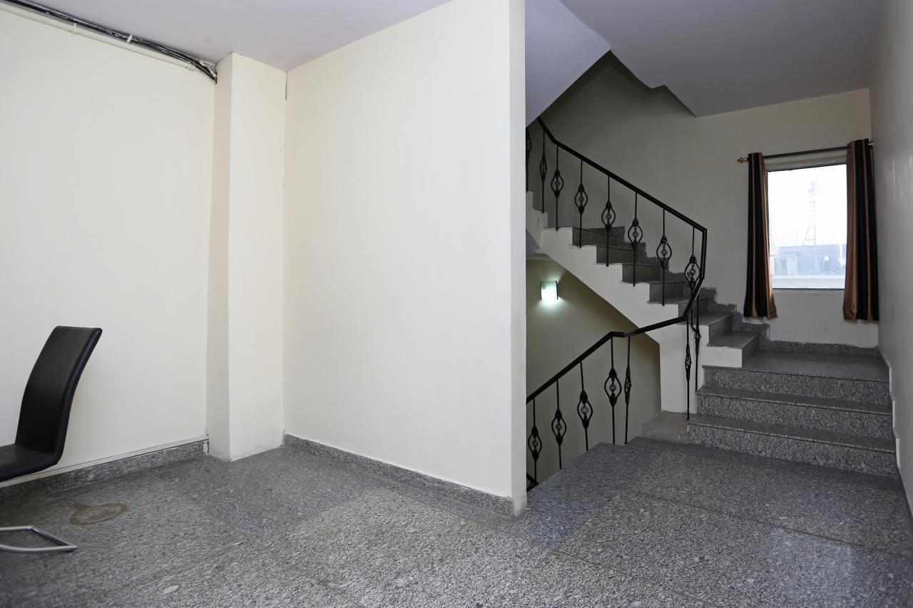 Oyo 714 Hotel De Plaza 뉴델리 외부 사진
