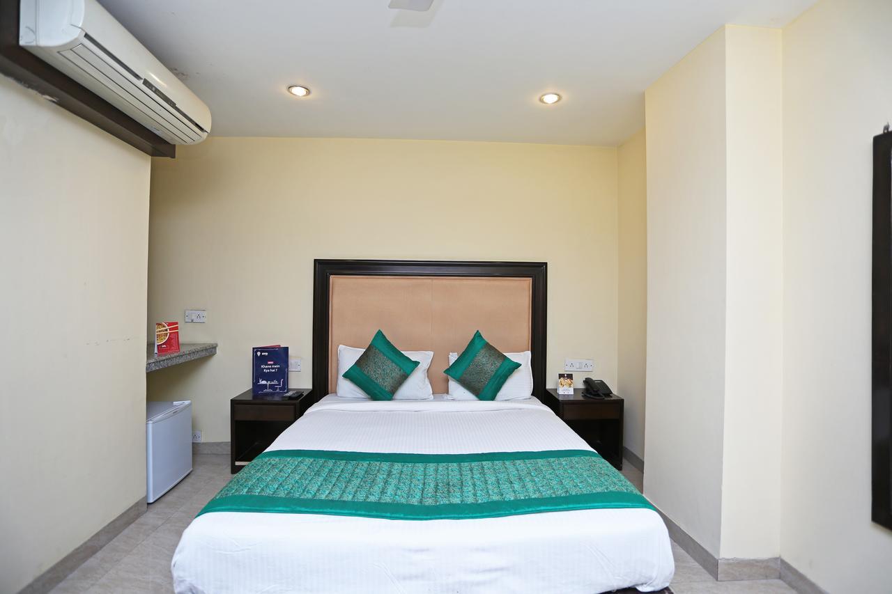 Oyo 714 Hotel De Plaza 뉴델리 외부 사진